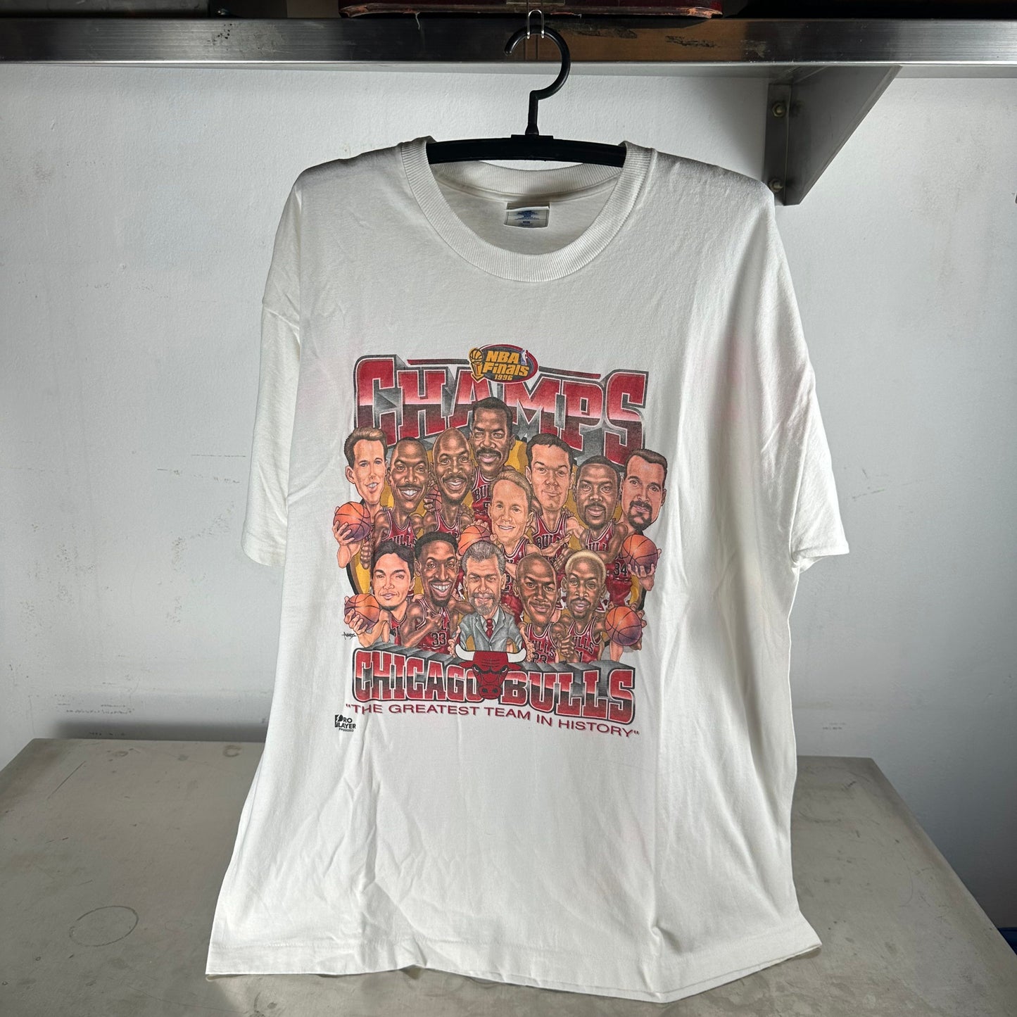Vintage 1996 Chicago Bulls NBA Champs Caricature T-shirt