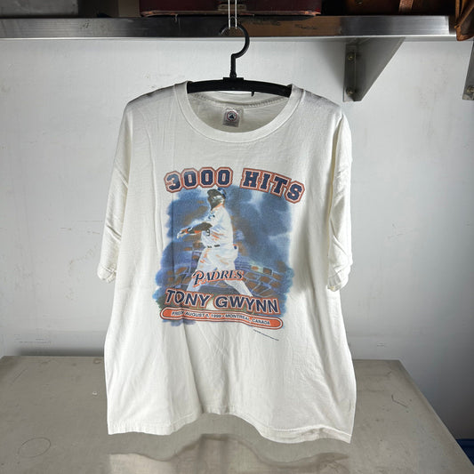 Vintage 1999 Tony Gwynn San Diego Padres MLB 3000 Hits T-Shirt