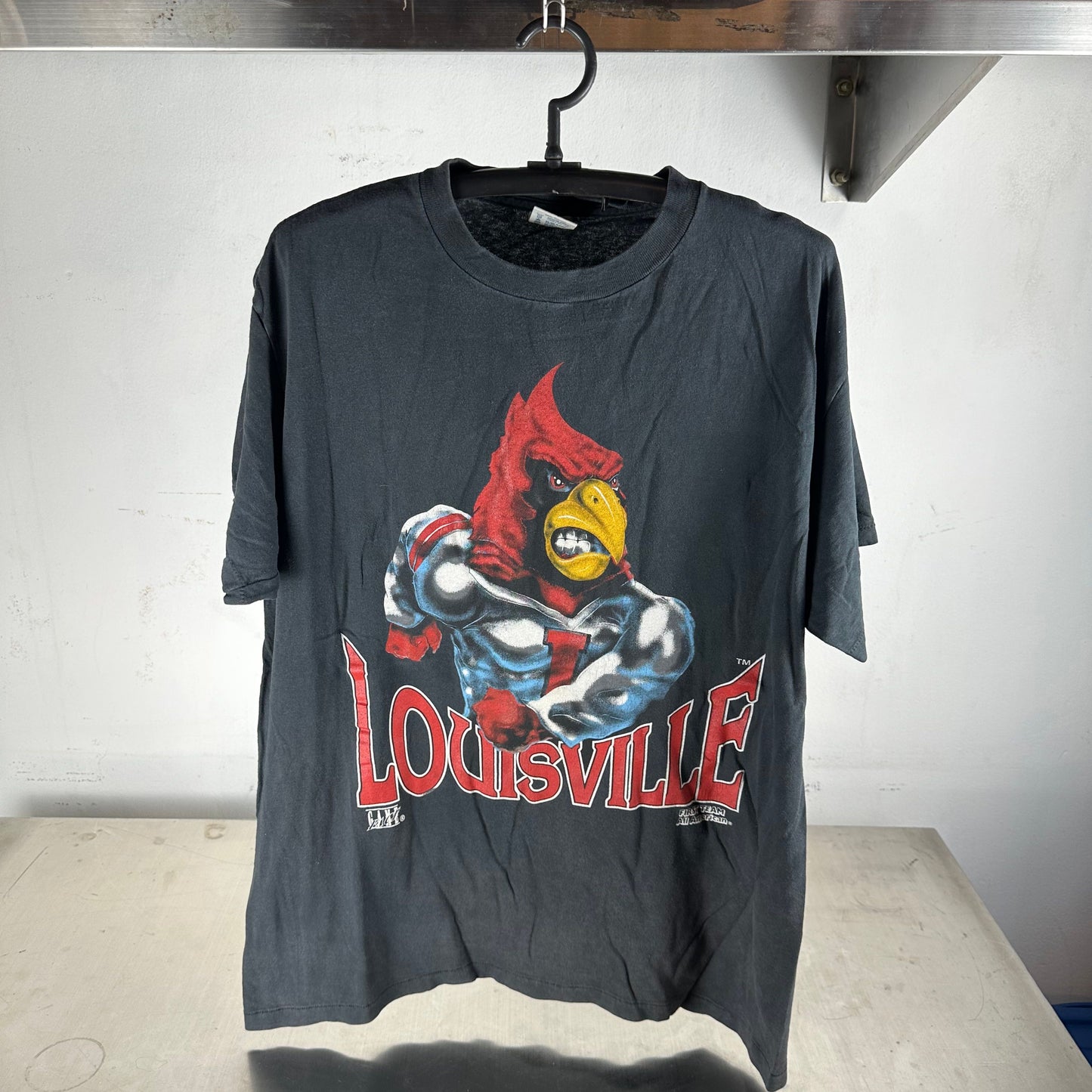 Vintage 90s Louisville Cardinals NCAA Game Face Mascot Graphic T-Shirt