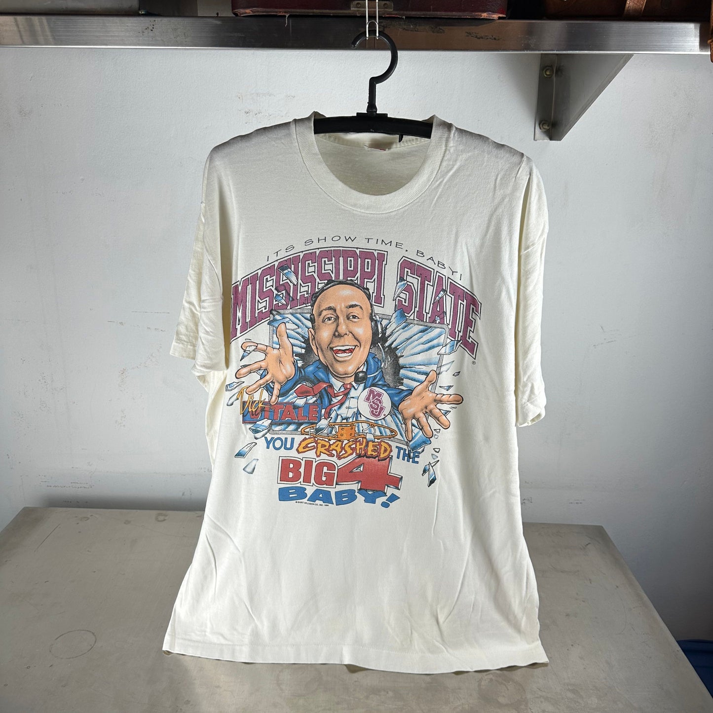 Vintage 90s Mississippi State Dick Vitale NCAA It's Showtime Baby! T-Shirt