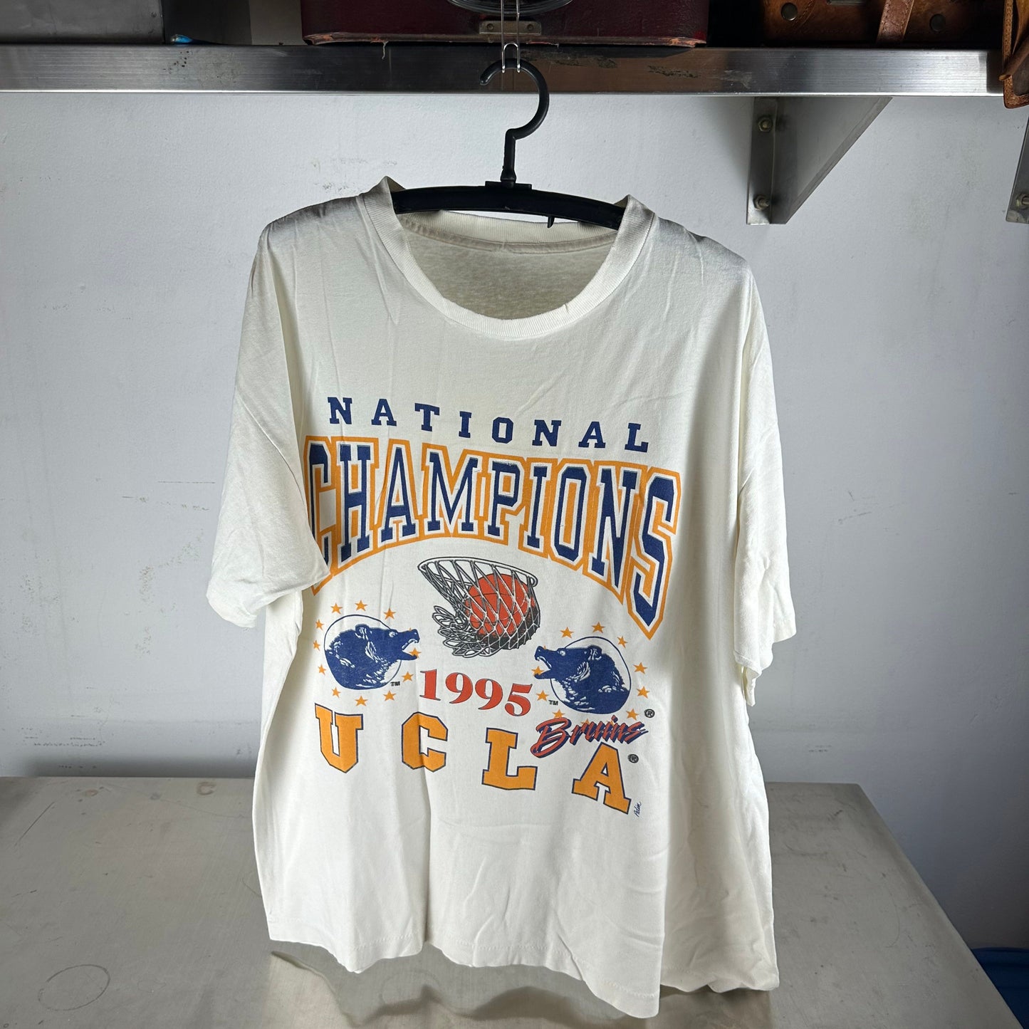 Vintage 1995 UCLA Bruins NCAA Basketball National Champions T-Shirt