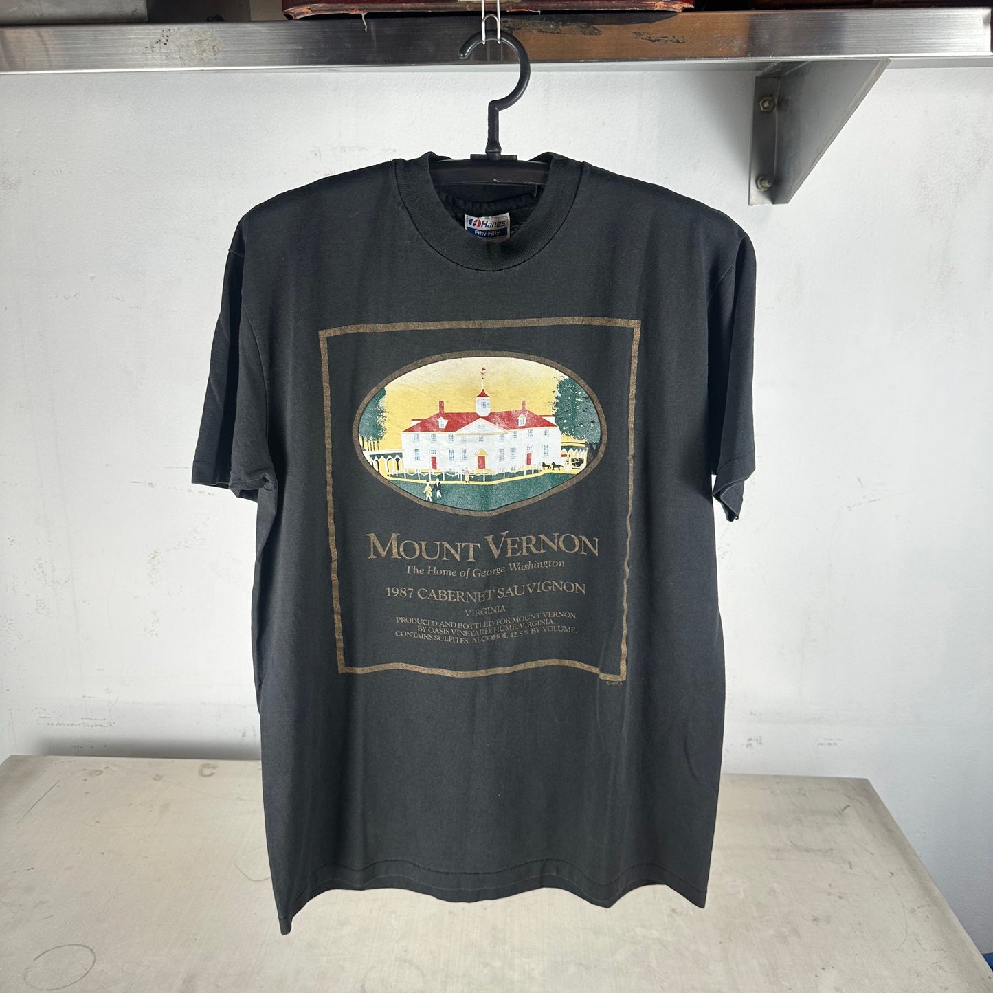 Vintage 1987 Mount Vernon Cabernet Sauvignon Wine Vineyard Graphic T-Shirt