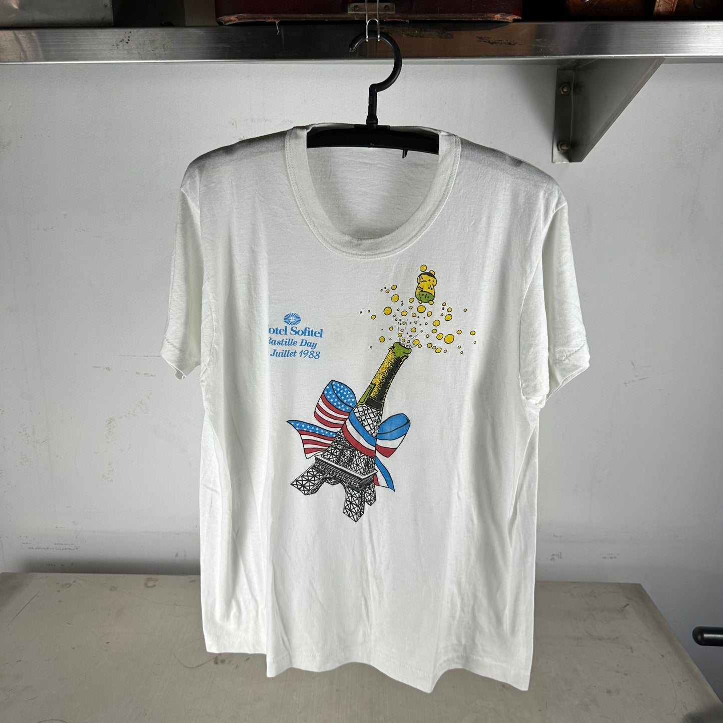 Vintage 1988 Hotel Sofitel Bastille Day Paris Eiffel Tower Promo T-Shirt