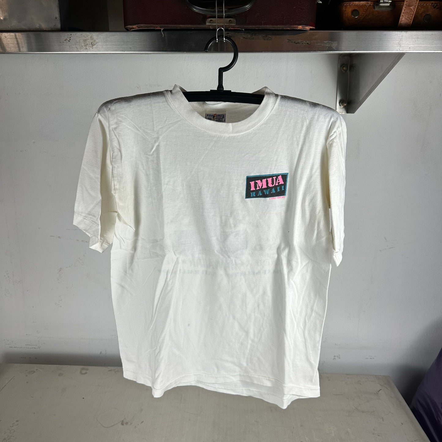 Vintage 90s Imua Hawaii Da Best Island Escargot Graphic T-shirt