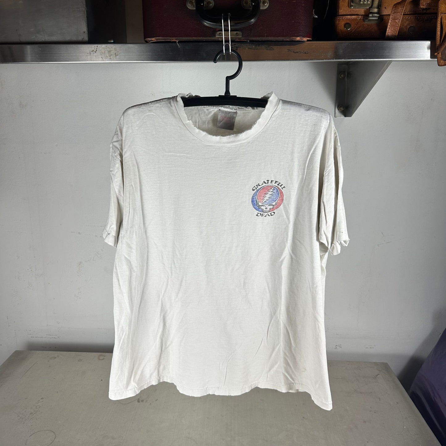 Vintage 90s Grateful Dead Skull Rock Band Graphic Distressed T-shirt