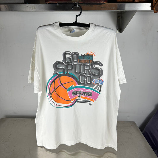 Vintage 2001 San Antonio Spurs NBA Playoffs Go Spurs Go Graphic T-shirt