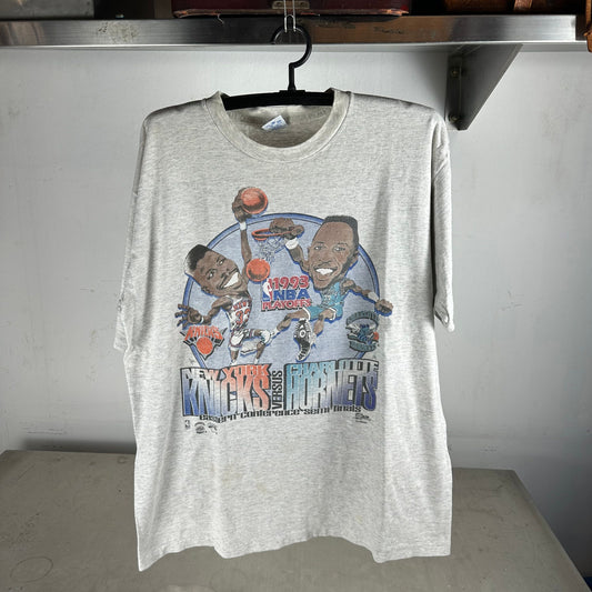 Vintage 1993 NBA Playoffs New York Knicks Charlotte Hornets Caricature T-shirt