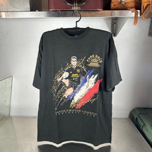 Vintage 90s Umbro Manchester United Eric Cantona Football Soccer T-shirt