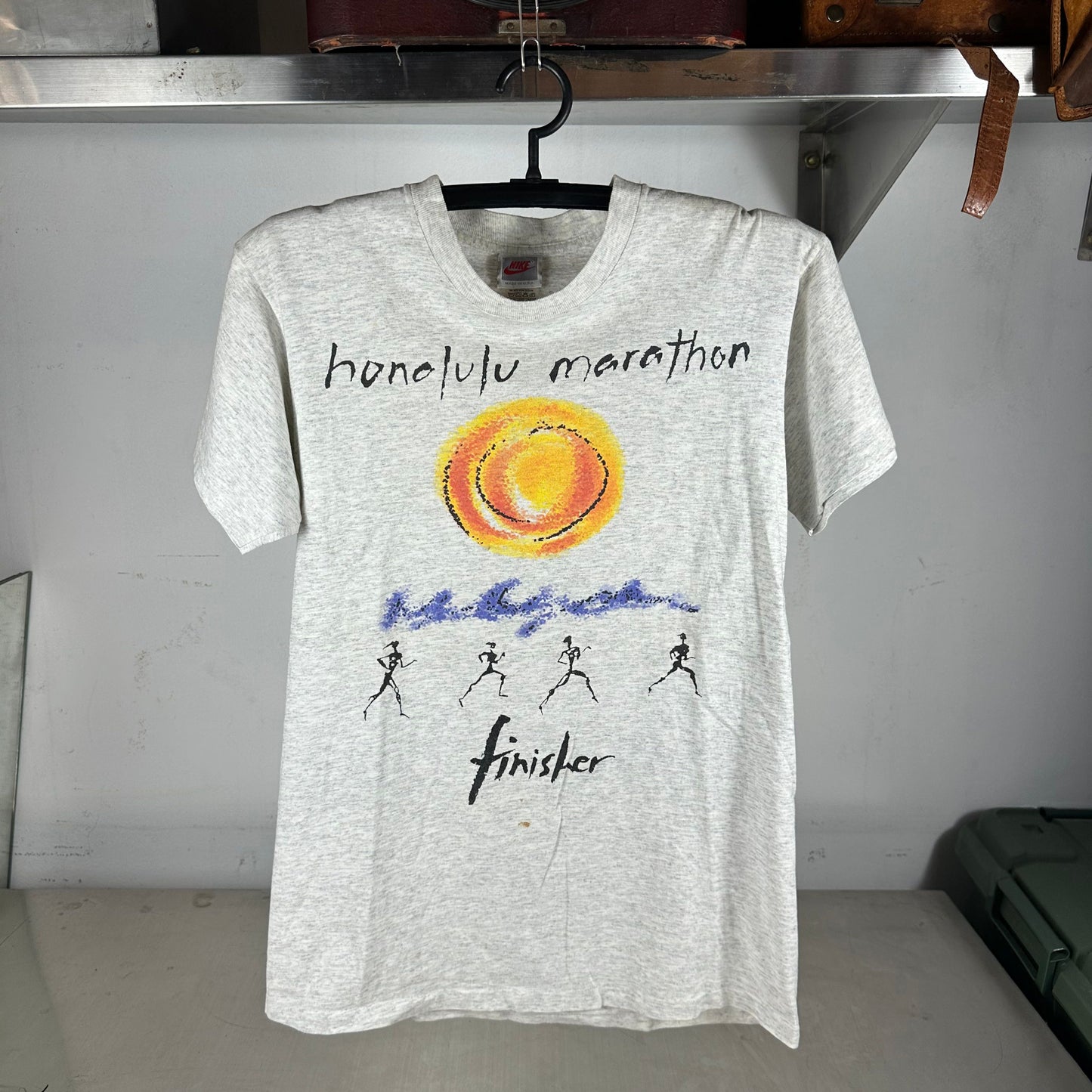Vintage 1993 Nike Honolulu Marathon Finisher Running Single Stitch T-shirt