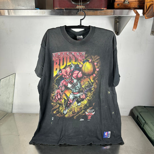 Vintage 90s Chicago Bulls NBA Superhero Graphic Single Stitch T-shirt