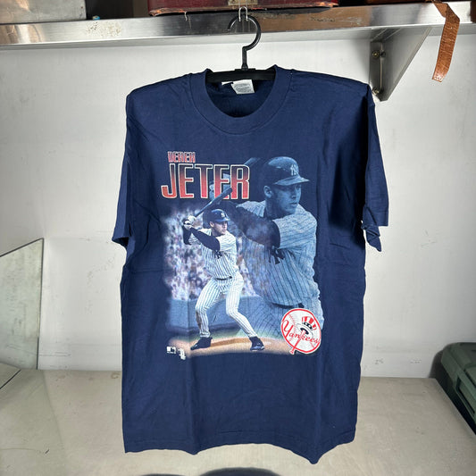 Vintage 1998 Derek Jeter New York Yankees MLB Single Stitch T-shirt