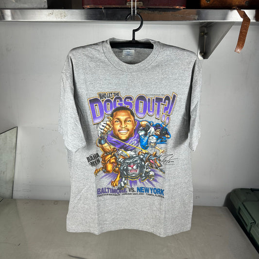 Vintage 2001 Baltimore Ravens NFL Who Let the Dog Out?! Graphic T-shirt