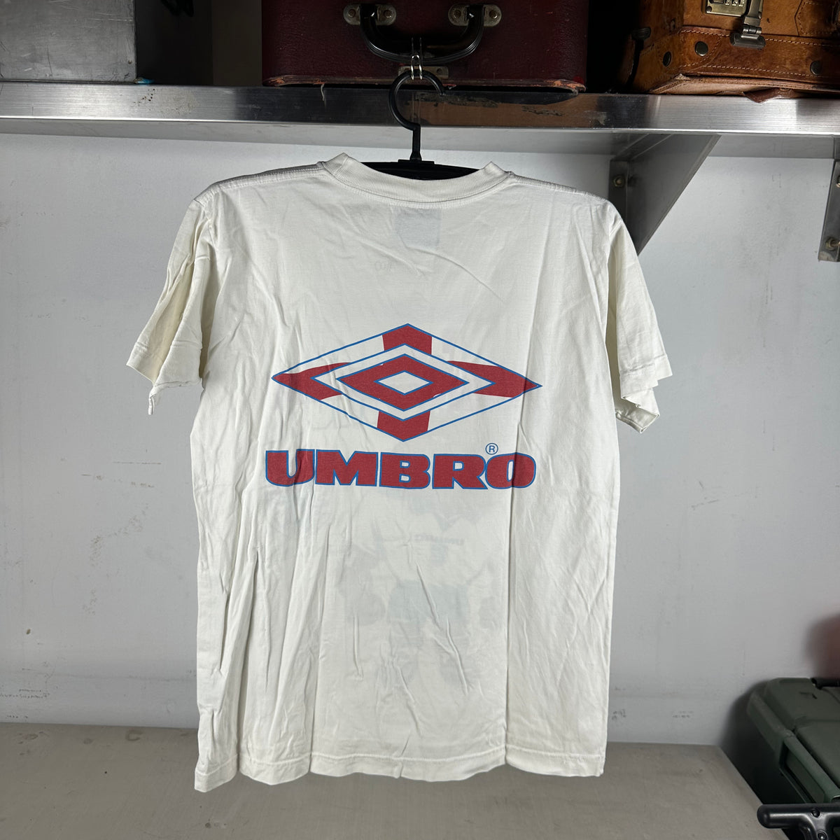 Vintage 90s Umbro England Pride of Europe Graphic Football Soccer T-shirt