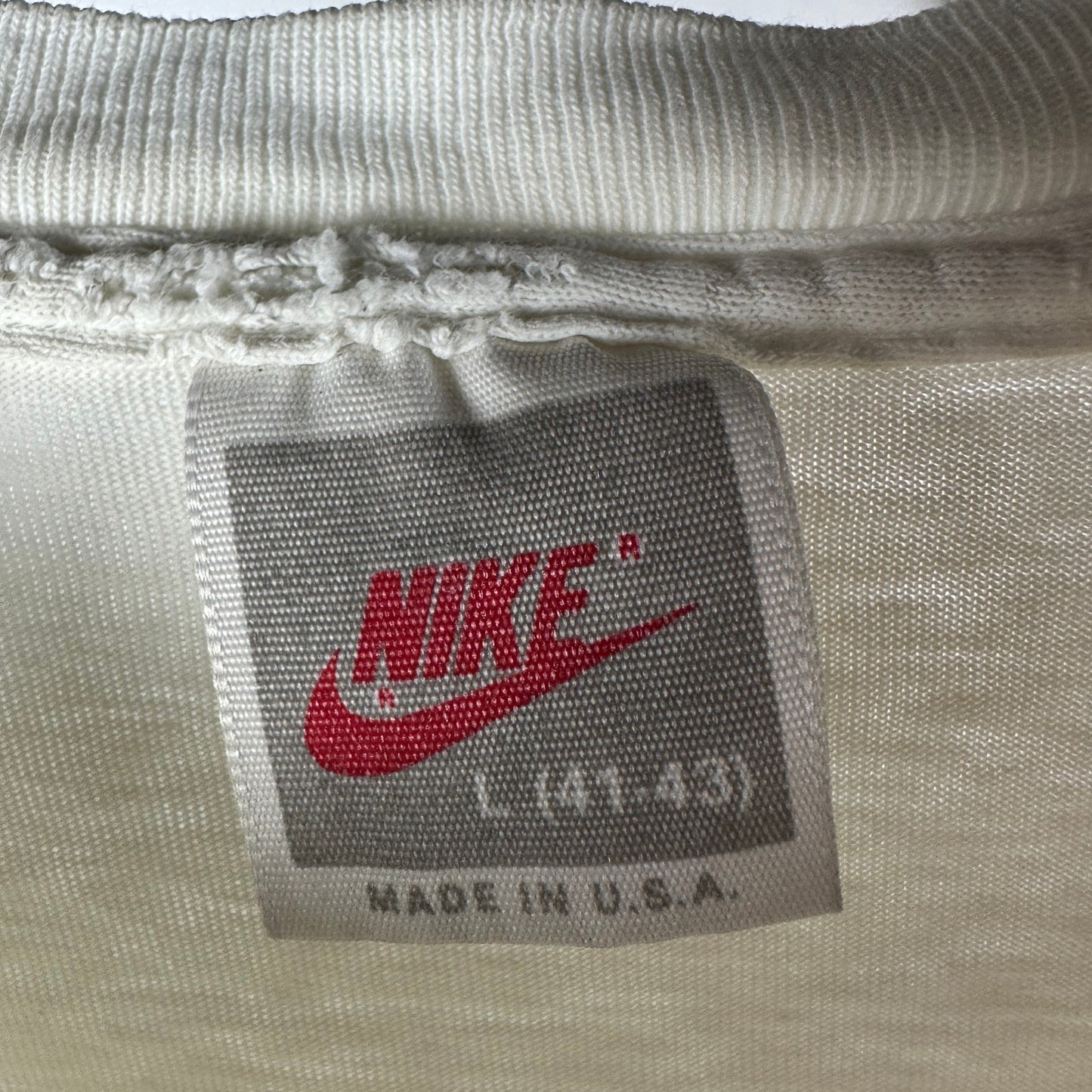 Vintage 90s Nike Graphic Artwork Single Stitch T-shirt