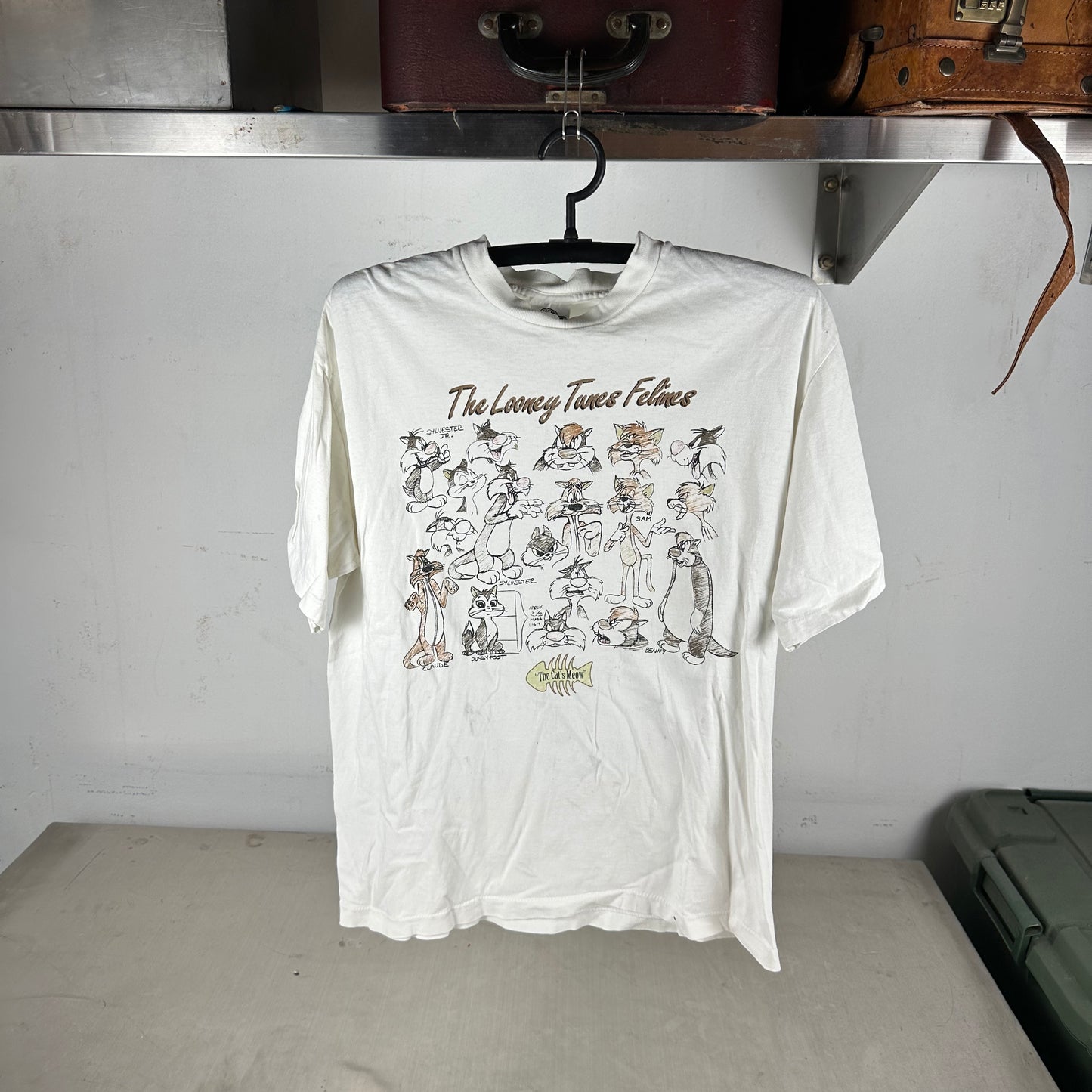 Vintage 90s The Looney Tunes Felines Cartoon Cat Characters Single Stitch T-shirt