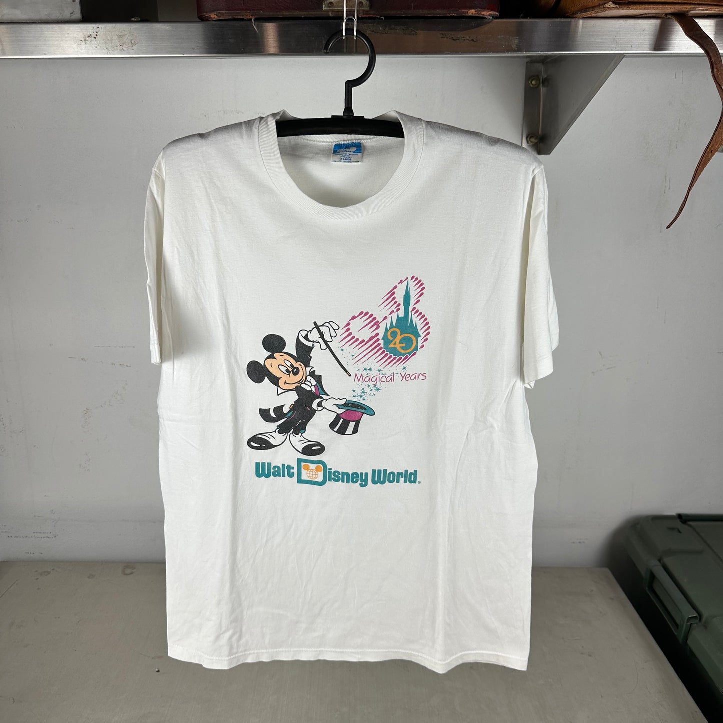 Vintage 1991 Mickey Mouse Walt Disney World 20 Magical Years T-shirt