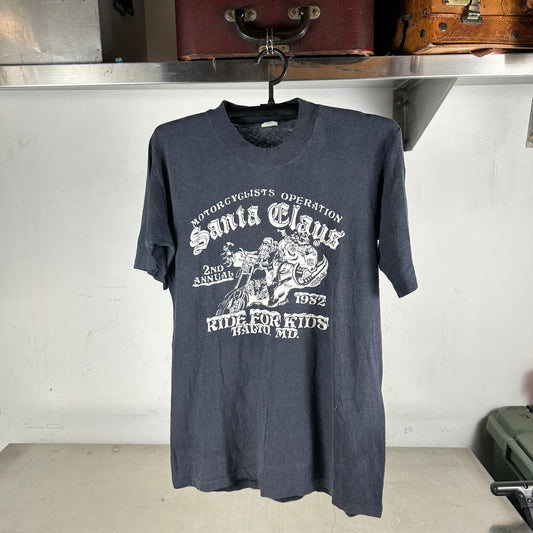 Vintage 1982 Motorcyclists Operation Santa Claus Graphic Single Stitch T-shirt