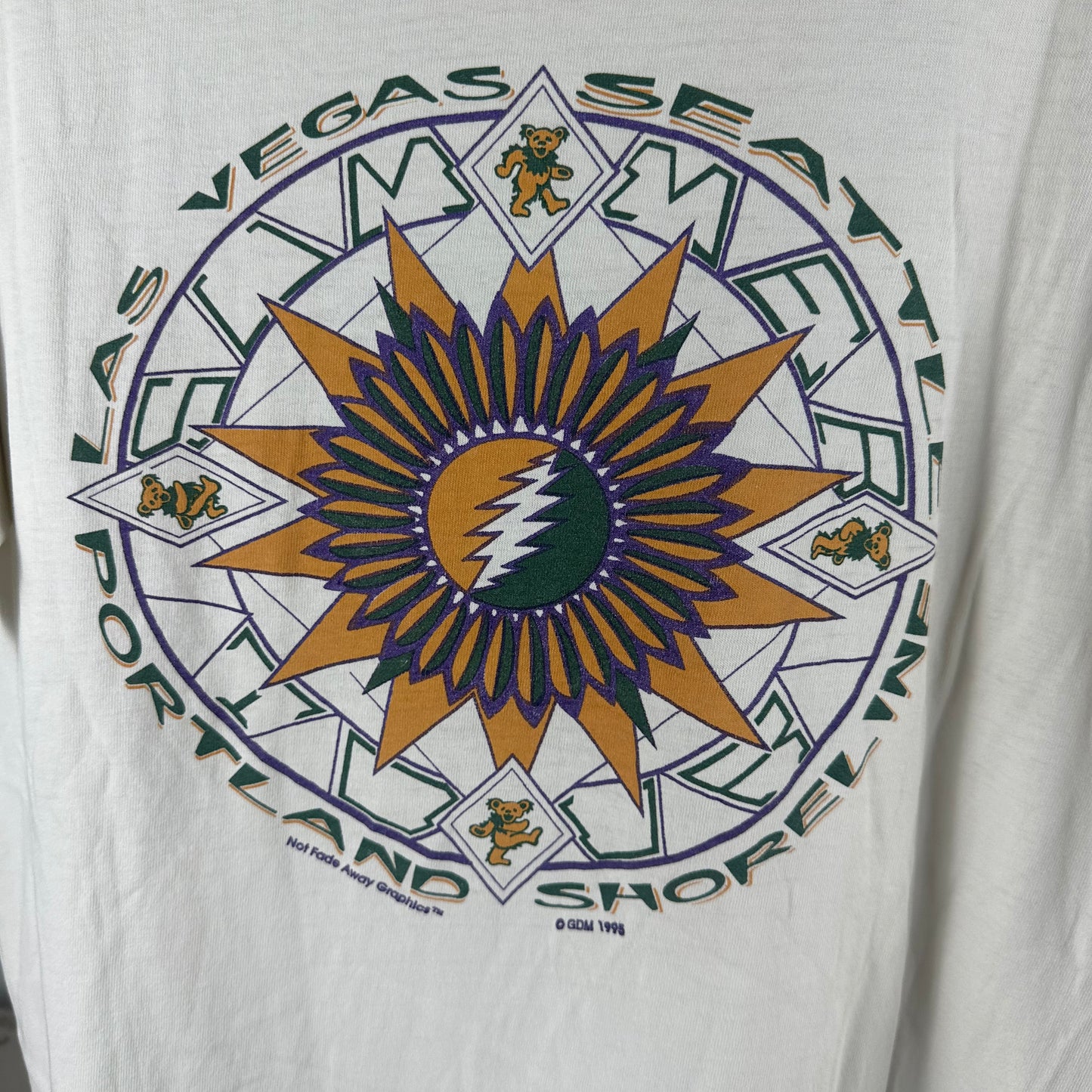 Vintage 1995 Grateful Dead Double Graphic Sided Single Stitch T-shirt