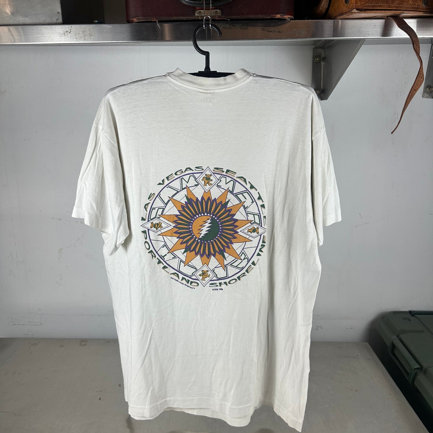 Vintage 1995 Grateful Dead Double Graphic Sided Single Stitch T-shirt