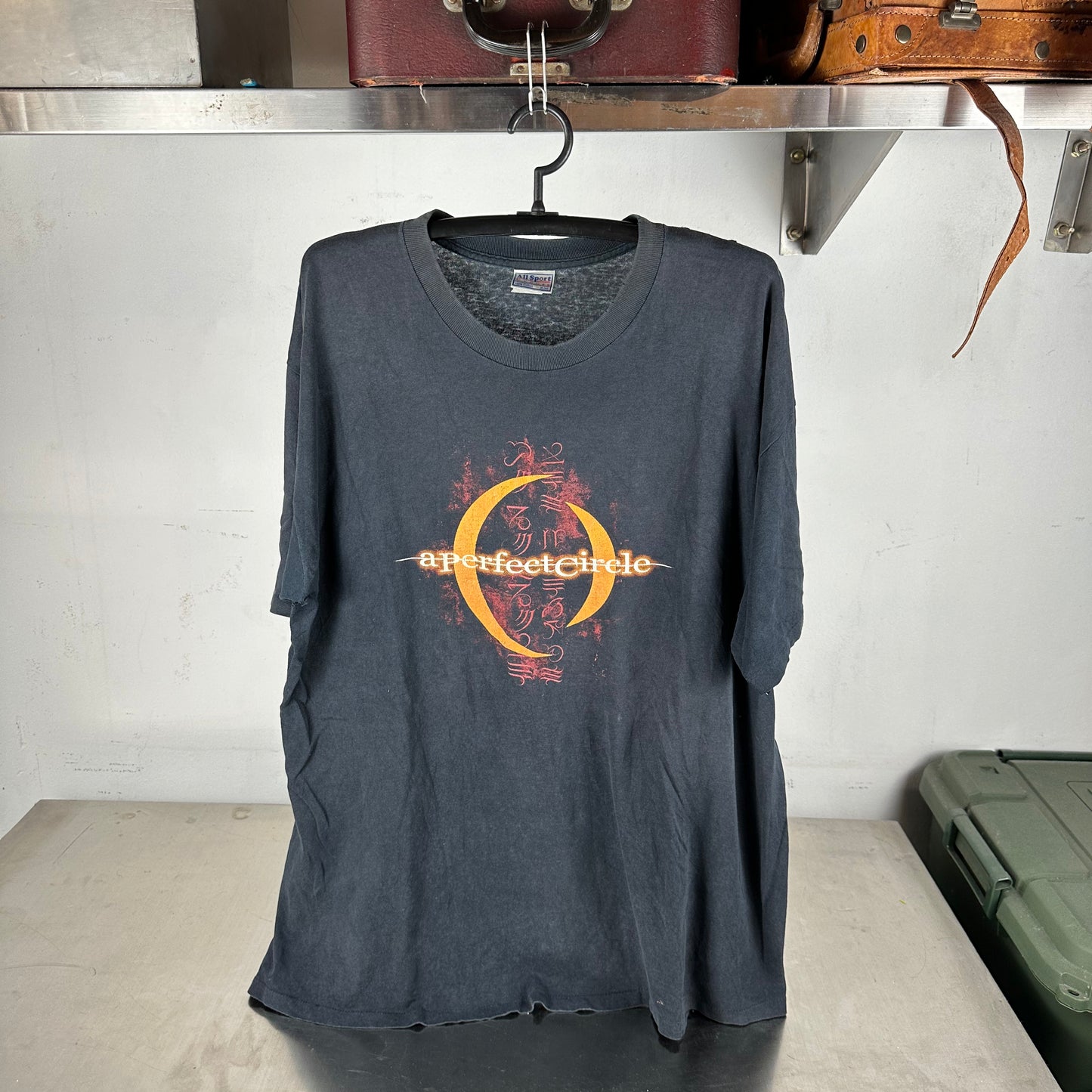 Vintage 2000 A Perfect Circle Tour Concert Single Stitch Distressed T-shirt