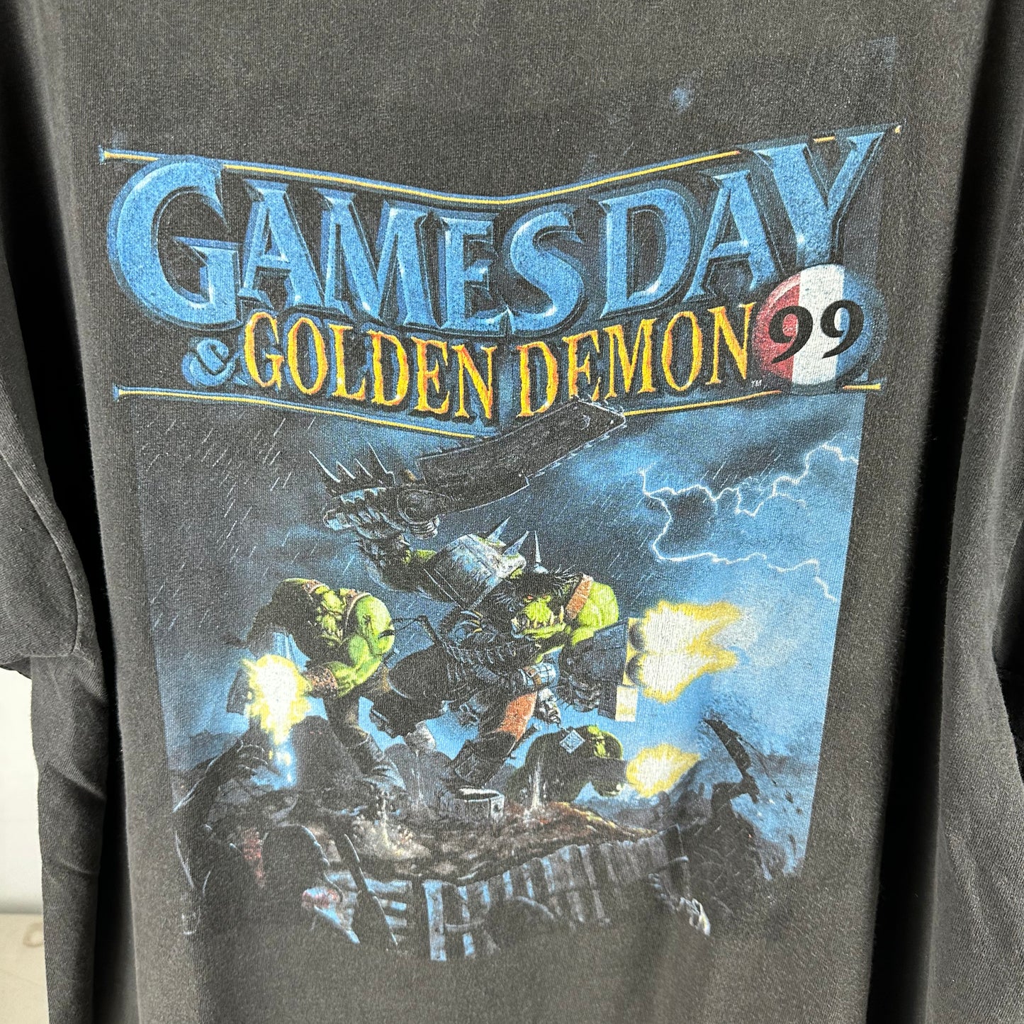 Vintage 1999 Golden Demon Games Day Graphic T-shirt
