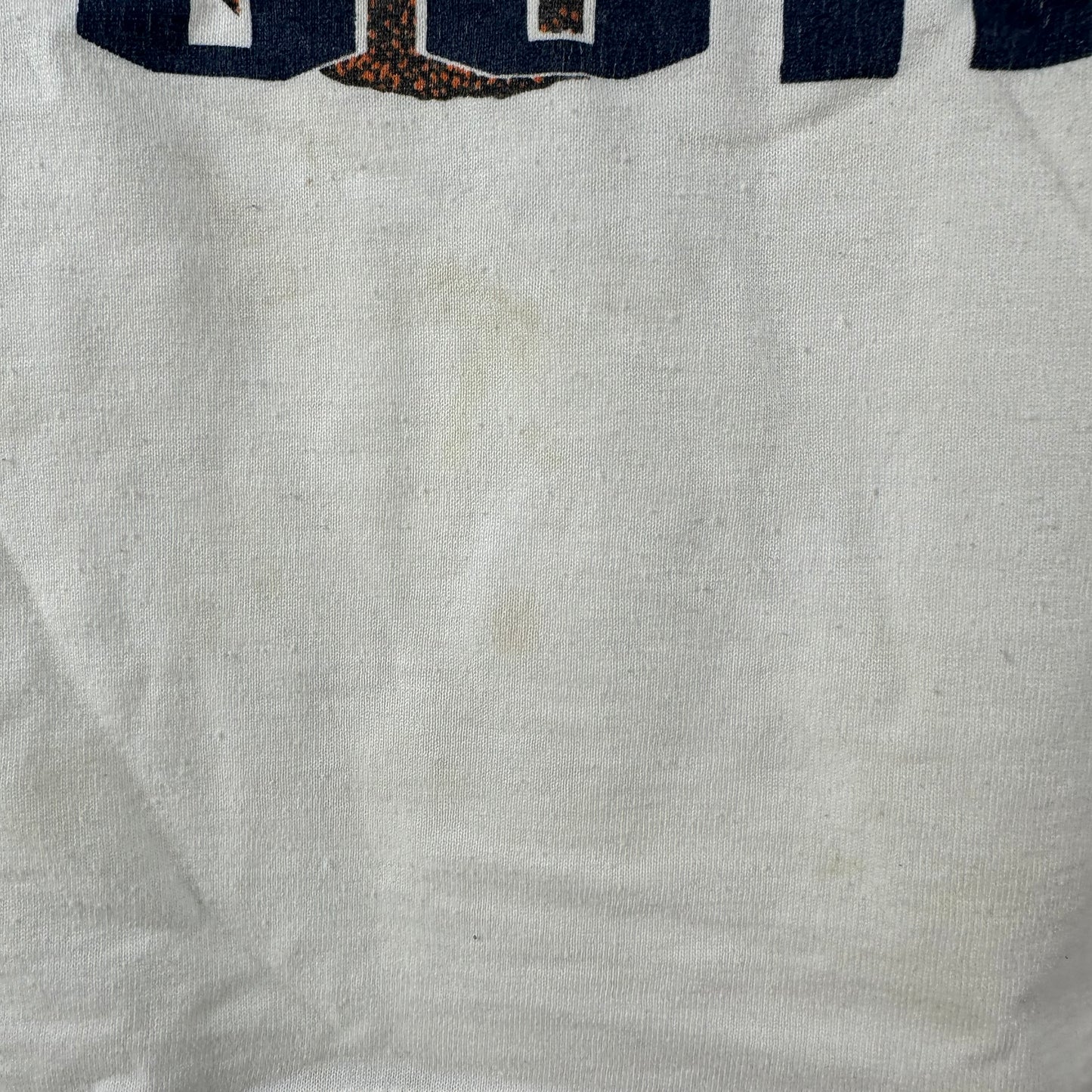 Vintage 90s New Orleans NCAA College Basketball Final Four Graphic T-shirt