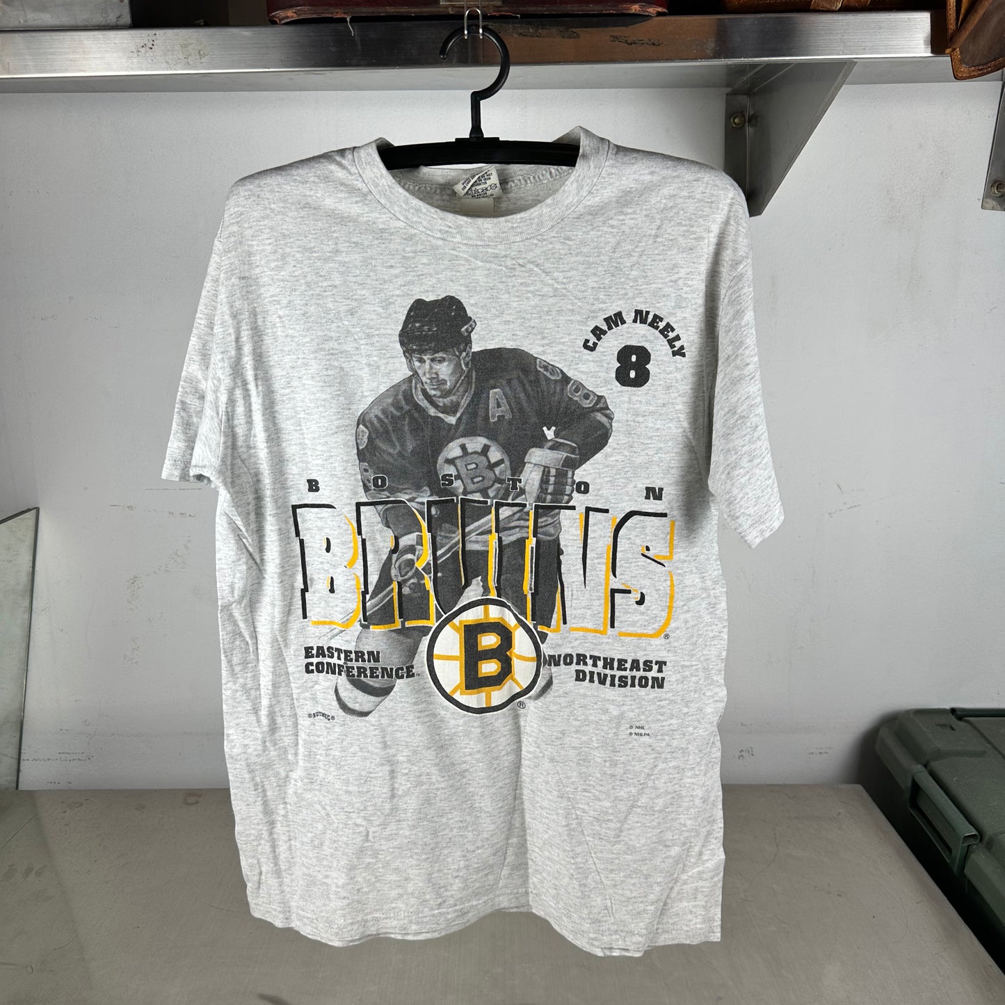 Vintage 90s Cam Neely Boston Bruins NHL Nutmeg Graphic T-shirt