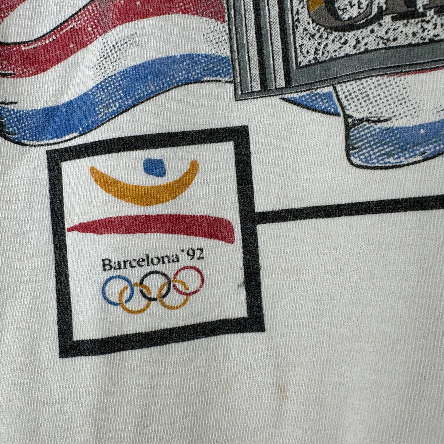 Vintage 1992 USA Dream Team Olympics Basketball Champions Coin Single Stitch T-shirt