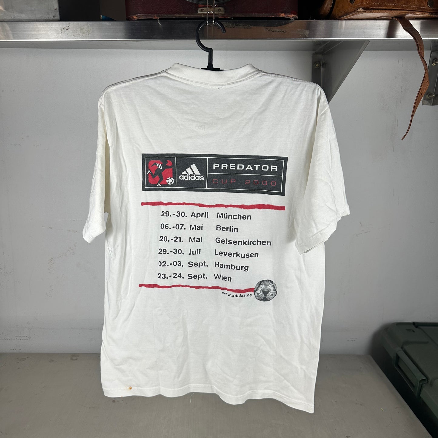 Vintage 2000 Adidas Predator Cup Soccer Graphic Promo T-shirt
