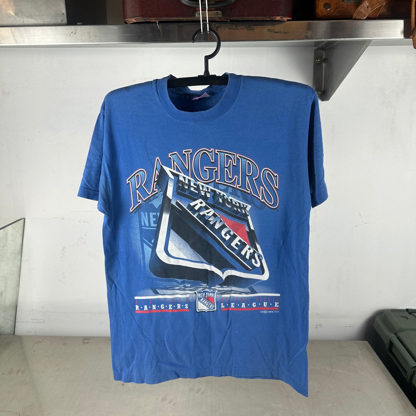 Vintage 1994 New York Rangers Hockey NHL Big Logo Graphic Single Stitch T-shirt