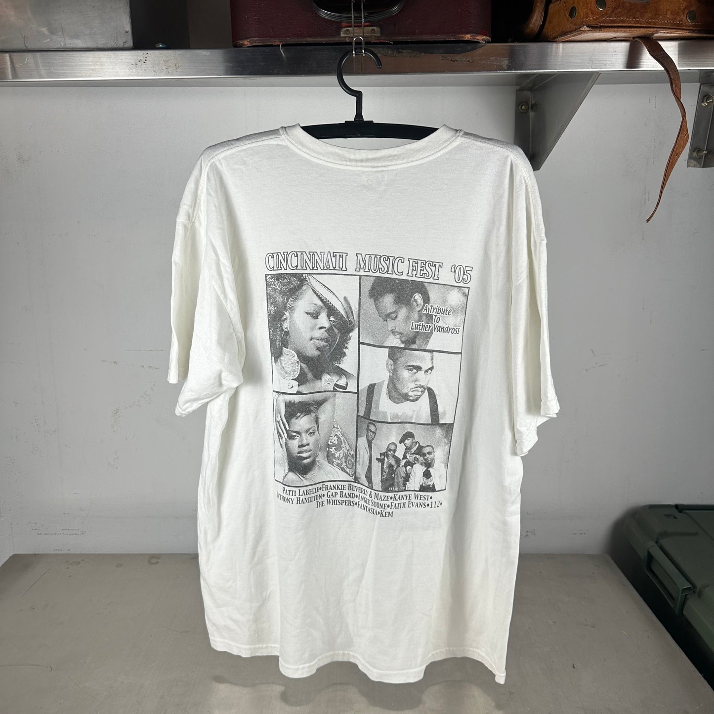 Vintage 2005 Cincinnati Music Fest Kanye West Luther Vandross Concert T-shirt