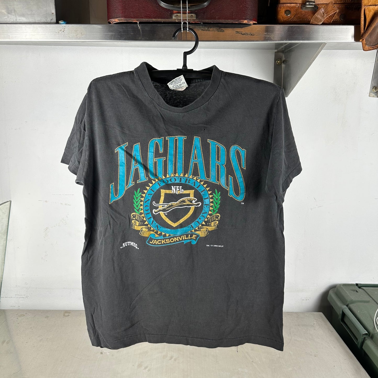 Vintage 1993 Jacksonville Jaguars NFL Nutmeg Single Stitch T-shirt
