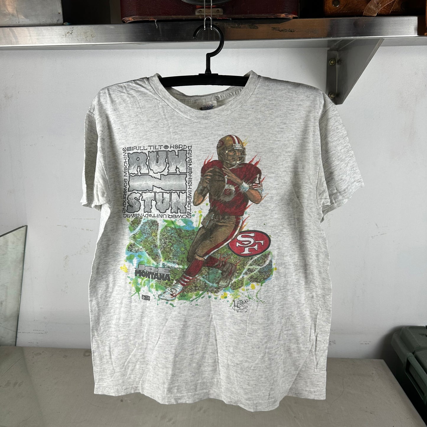Vintage 1990 Joe Montana San Francisco 49ers NFL Run N Stun Single Stitch T-shirt