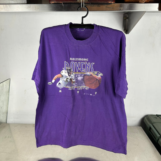 Vintage 2001 Ray Lewis Baltimore Ravens NFL Graphic T-shirt