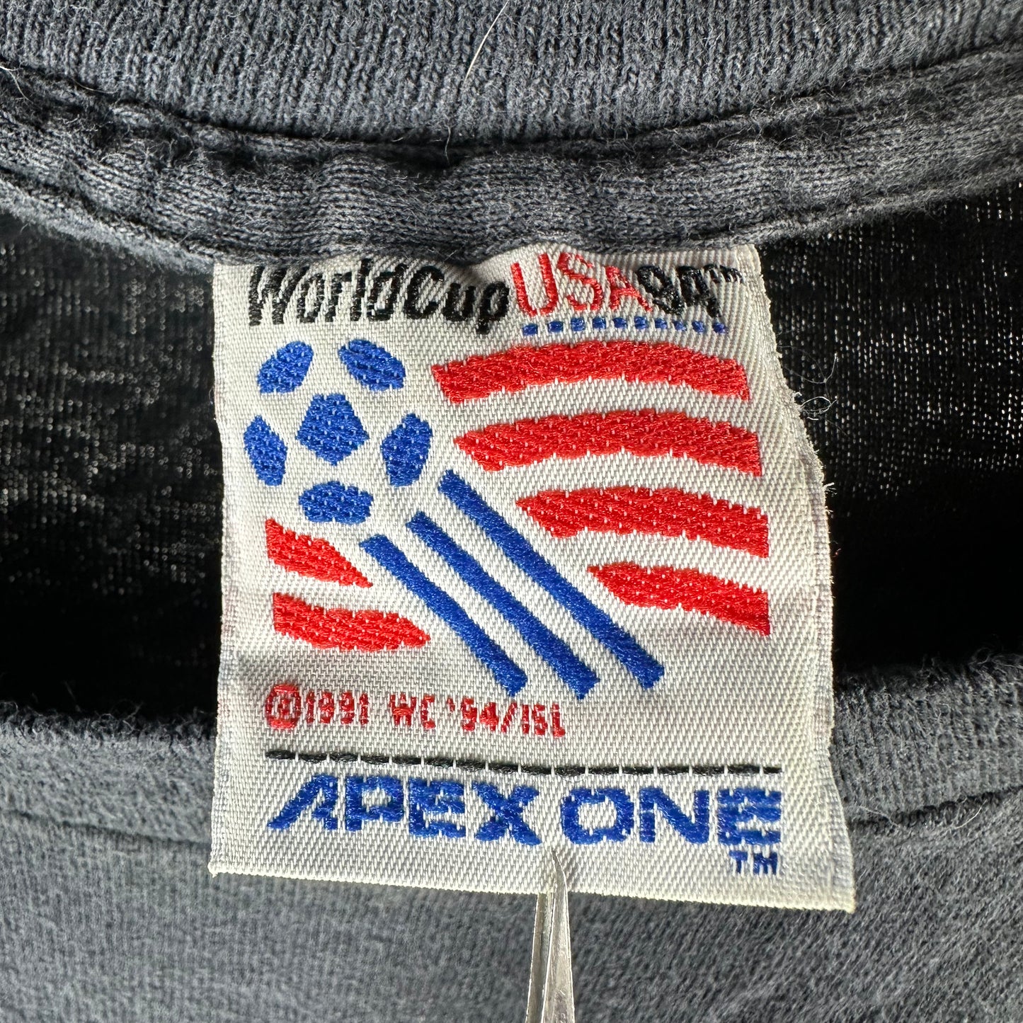 Vintage Ireland 1994 USA Soccer World Cup Graphic Single Stitch T-shirt