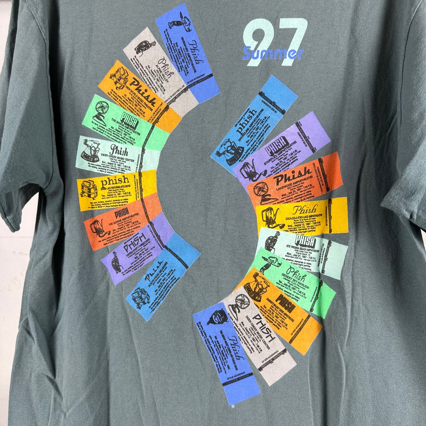 Vintage 1997 Phish Summer Tour Concert Rock Band Graphic T-shirt