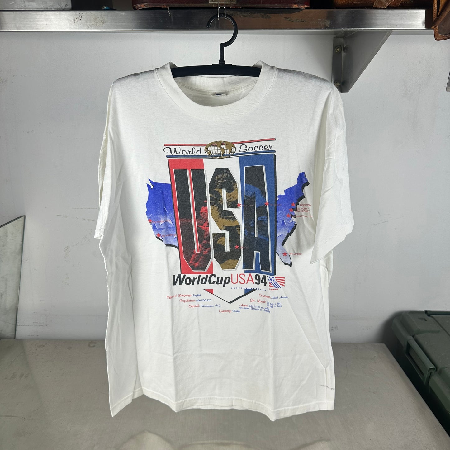 Vintage 1994 USA Soccer World Cup Graphic T-shirt