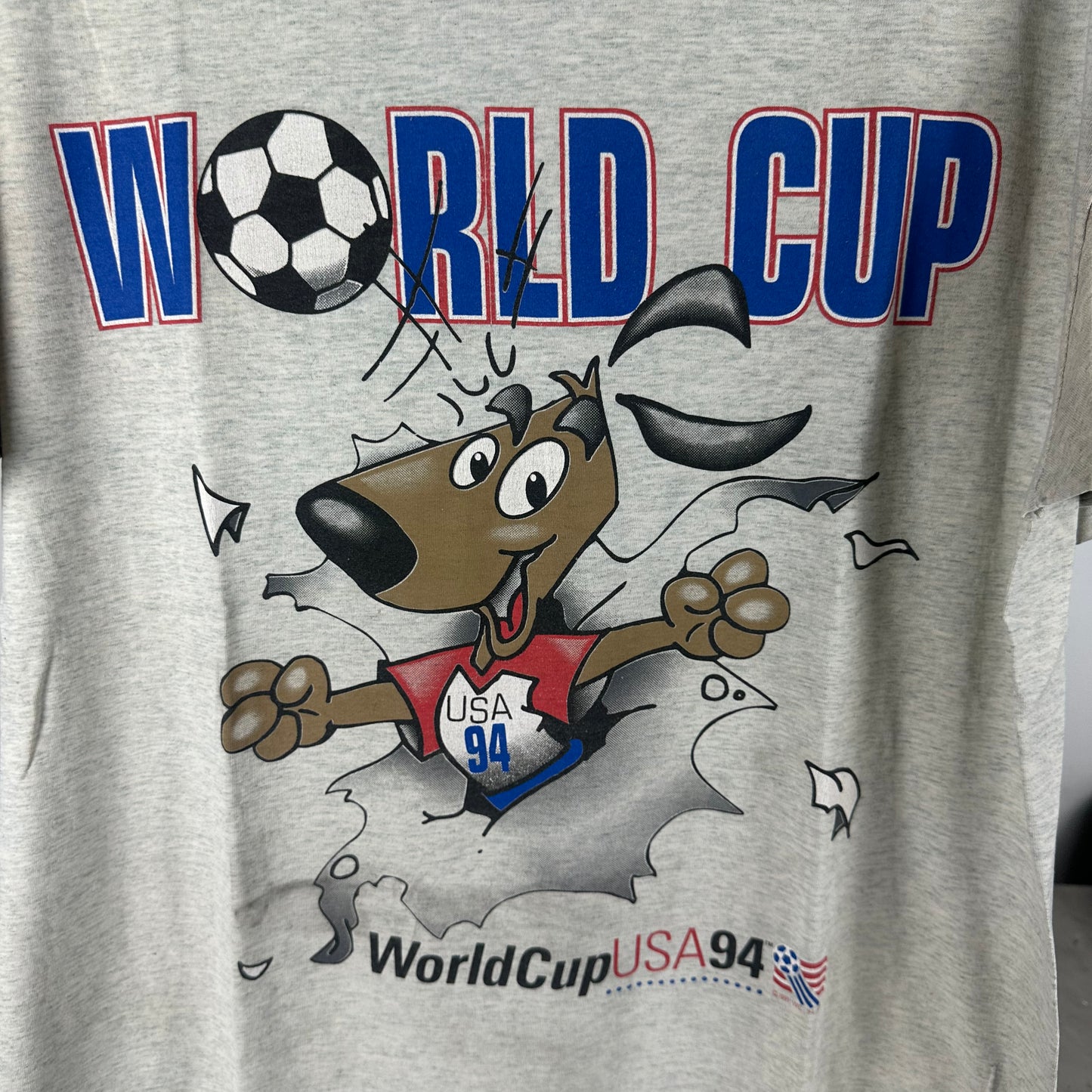 Vintage 1994 USA Soccer World Cup Nutmeg Breakthrough Graphic T-shirt
