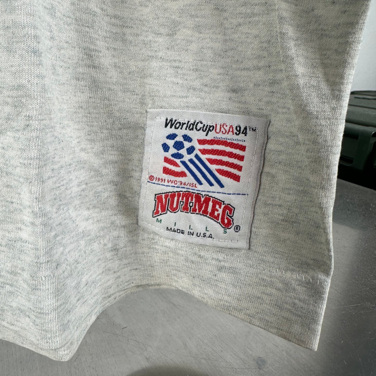 Vintage 1994 USA Soccer World Cup Nutmeg Breakthrough Graphic T-shirt