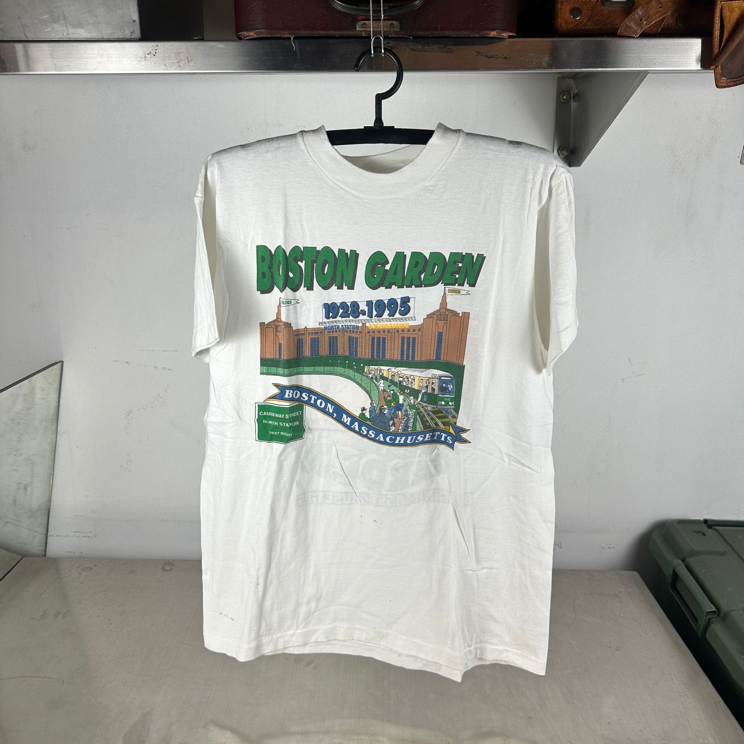 Vintage 90s Boston Celtics NBA Boston Garden Graphic Single Stitch T-shirt