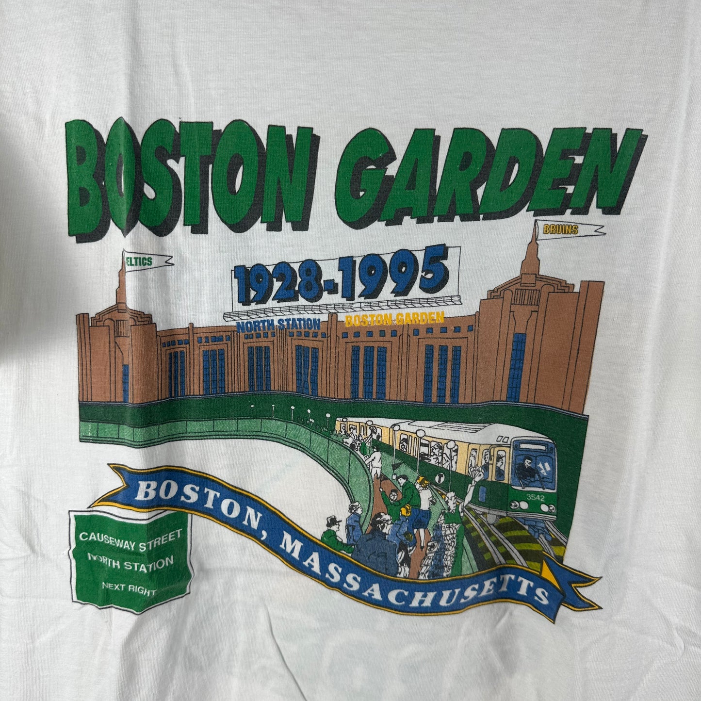 Vintage 90s Boston Celtics NBA Boston Garden Graphic Single Stitch T-shirt