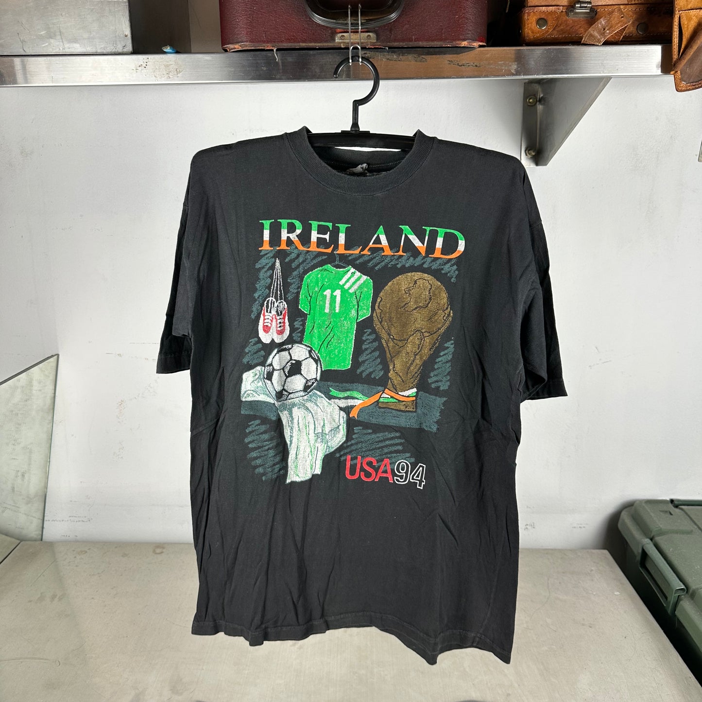 Vintage Ireland 1994 USA Soccer World Cup Graphic Football T-shirt