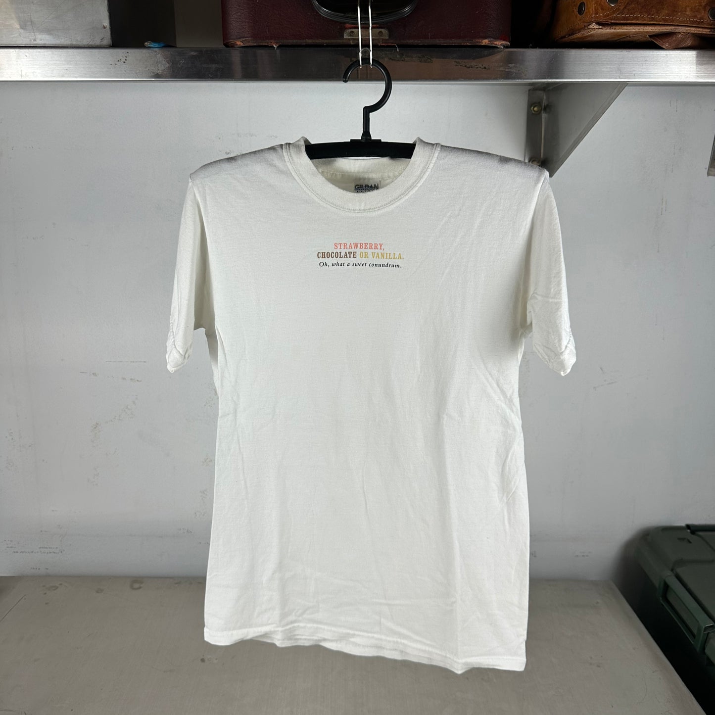 Vintage 2000s Starbucks Coffee Strawberry, Chocolate Or Vanilla Promo T-shirt