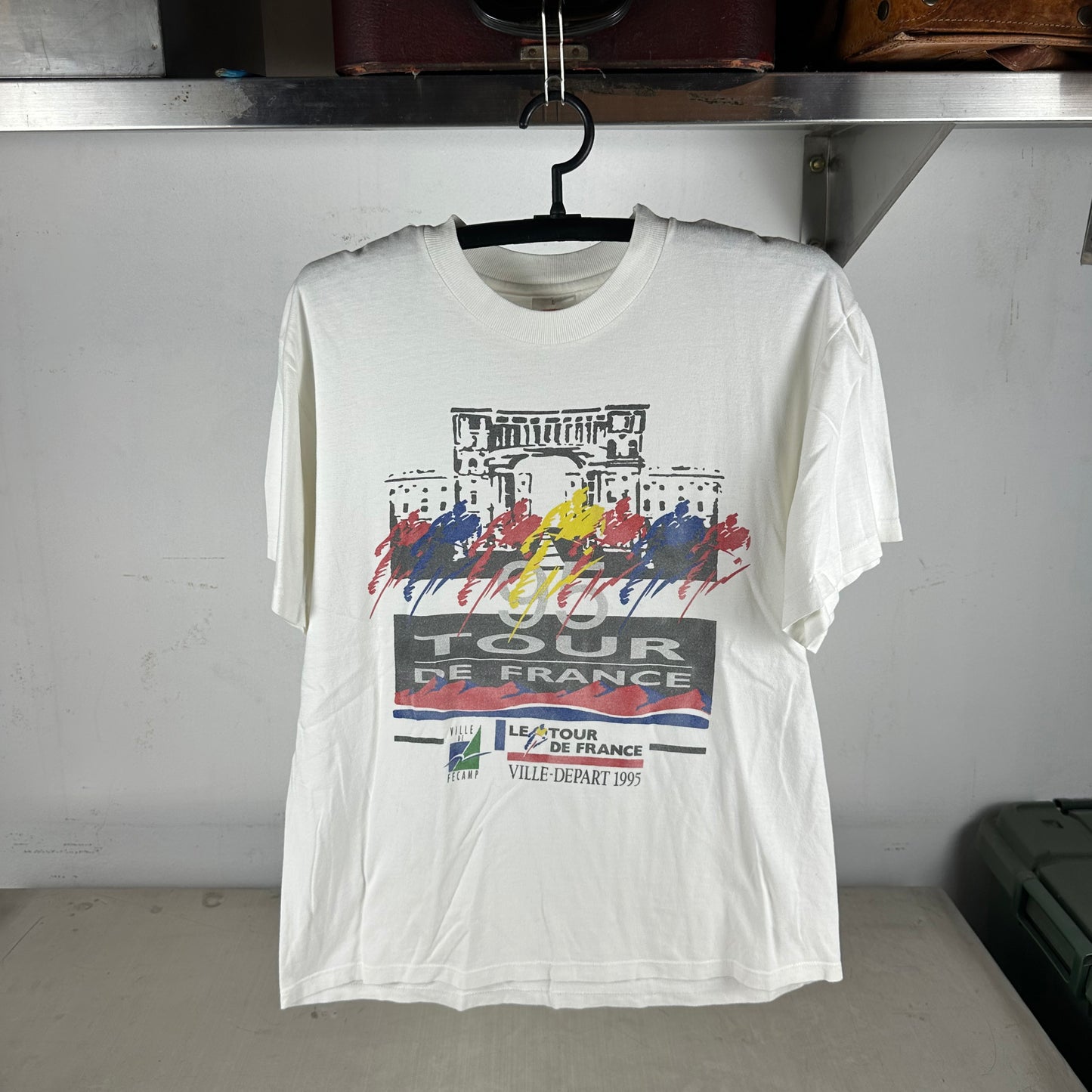 Vintage 1995 Tour De France Cycling Race Graphic Promo T-shirt