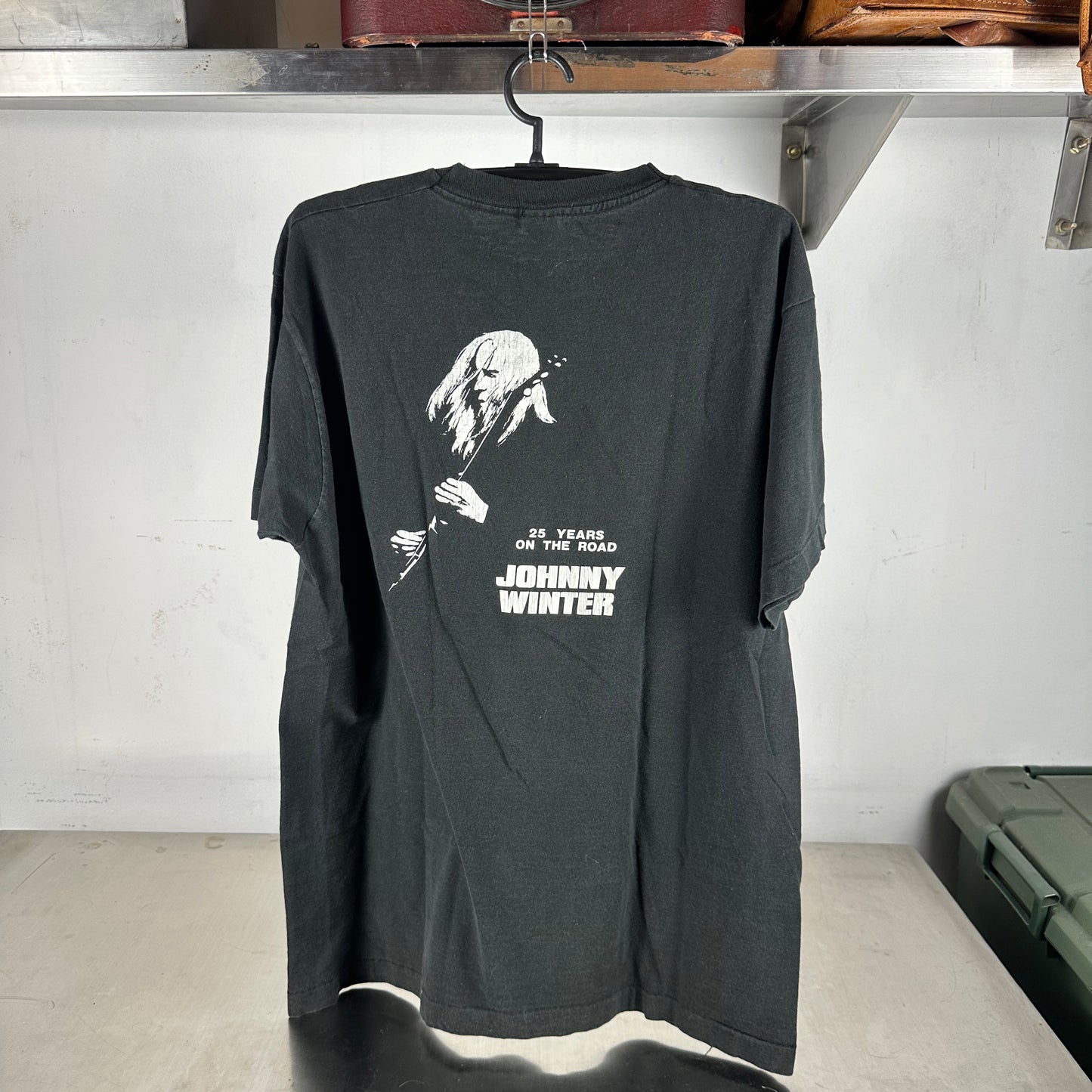 Vintage 90s Johnny Winter 25 Years on the Road Single Stitch T-shirt