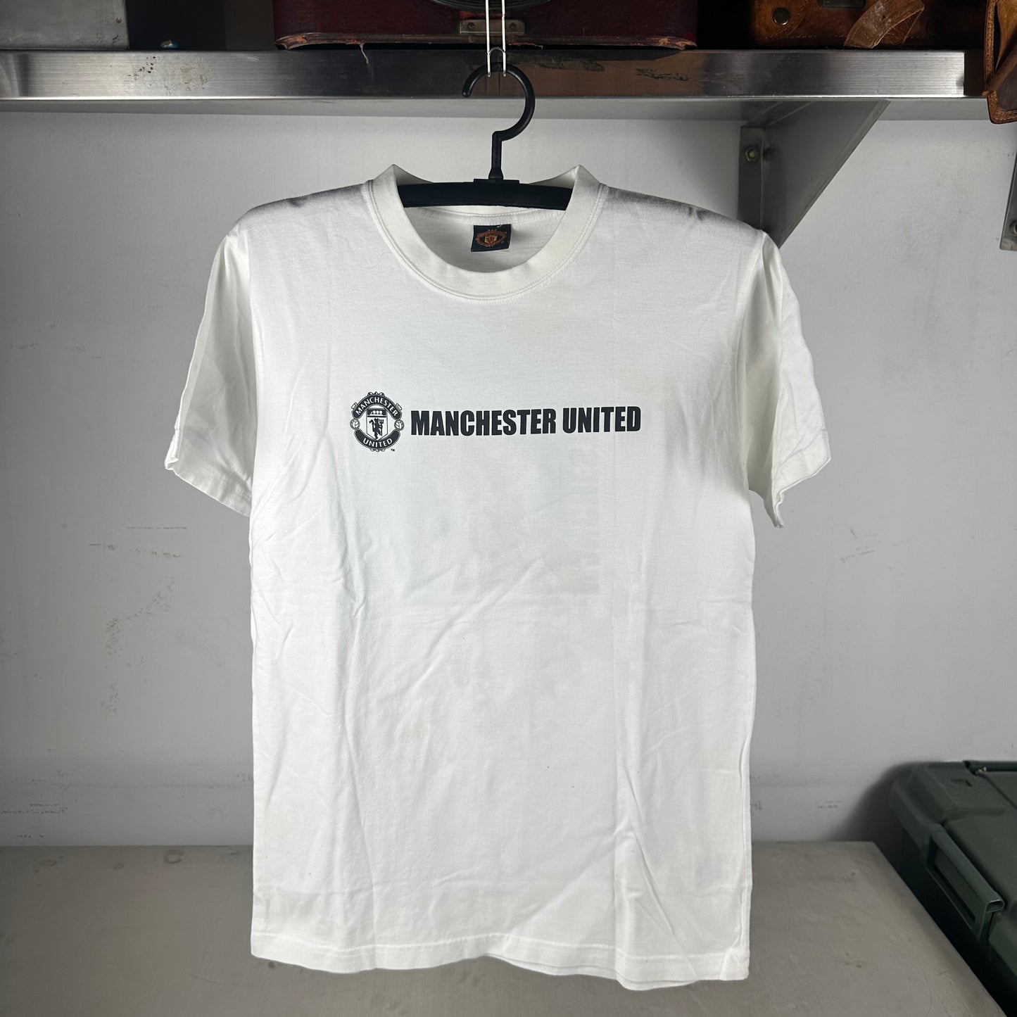 Vintage 2000s David Beckham Manchester United Soccer Graphic T-shirt