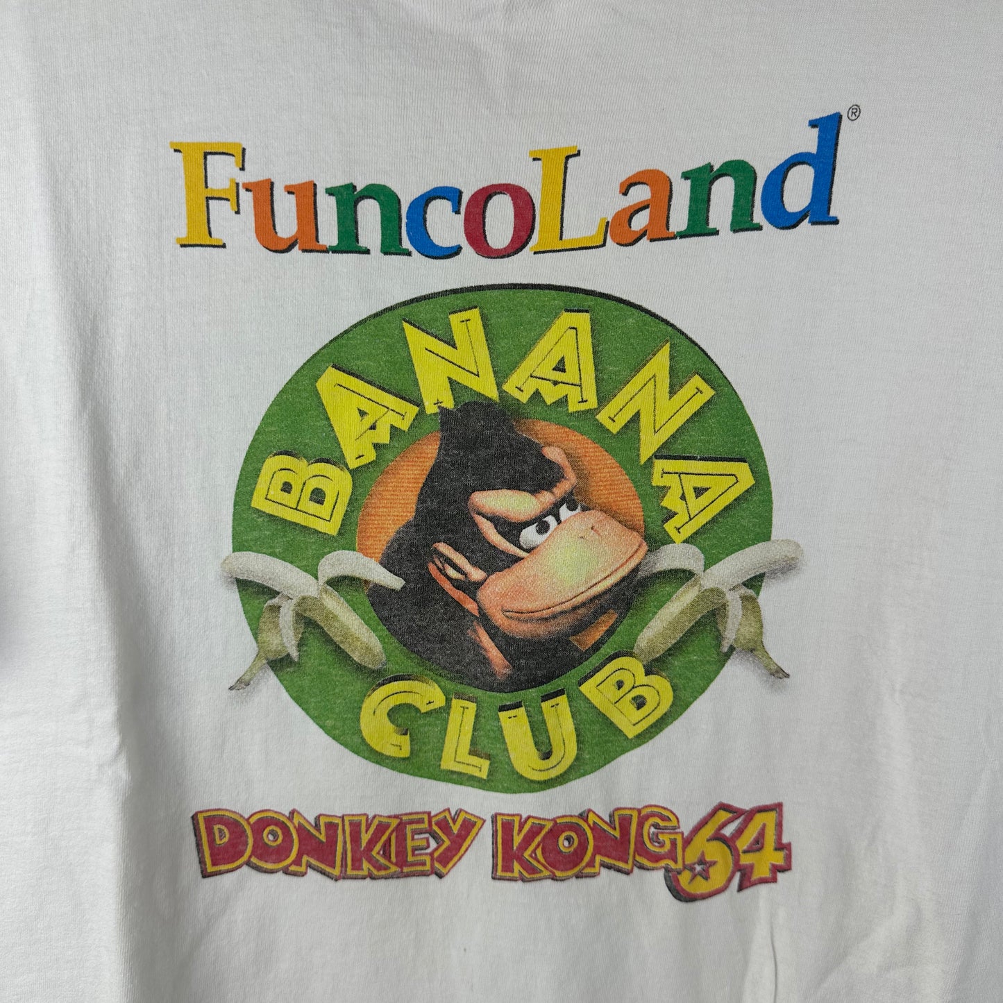 Vintage 90s Nintendo Donkey Kong 64 Funcoland Banana Club Video Game Graphic T-shirt