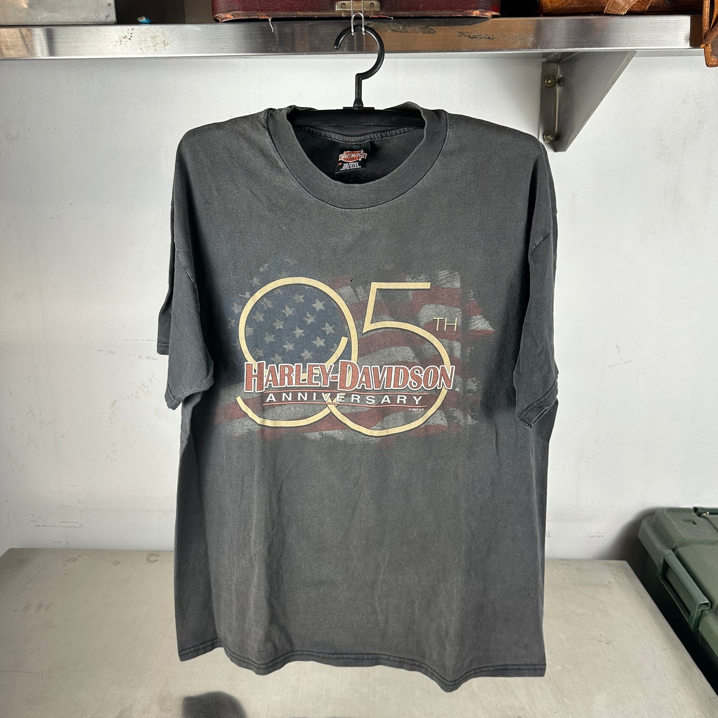 Vintage 1998 Harley Davidson Motorcycles 95th Anniversary Graphic T-shirt