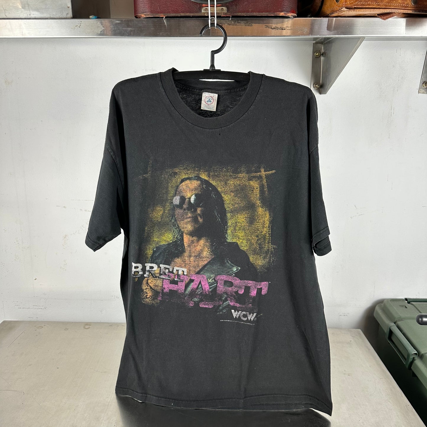 Vintage 90s Bret Hart WCW WWF Wrestling Graphic T-shirt