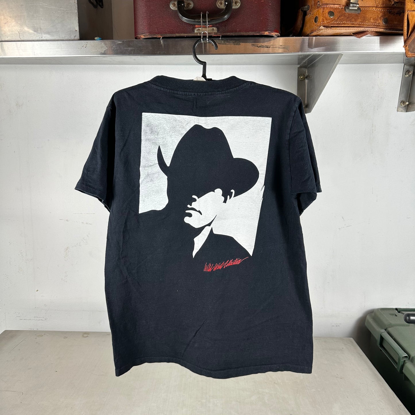 Vintage 90s Marlboro Cigarettes Wild West Collection Graphic Single Stitch T-shirt